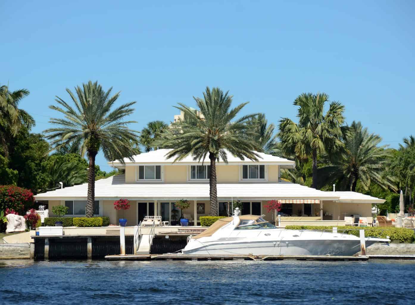 reasons-to-love-waterfront-houses-in-cape-coral